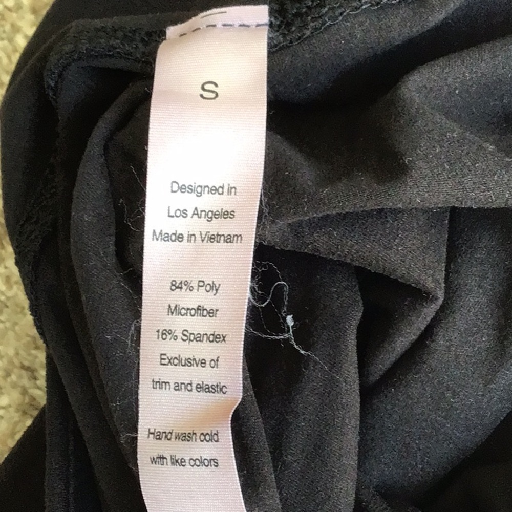 RAE MODE BLACK LEGGINGS WITH POCKETS - SMALL NWOT - Picture 5 of 6